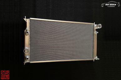 RM 86 / BRZ Aluminum Radiator With Built-In Oil Cooler
