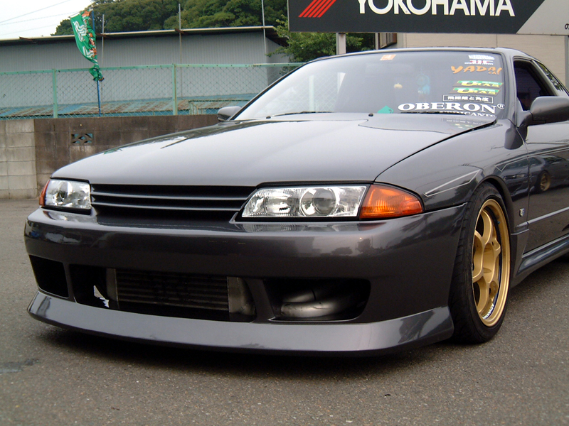 URAS - R32 Skyline 2Dr/4Dr Type-1 Front Bumper