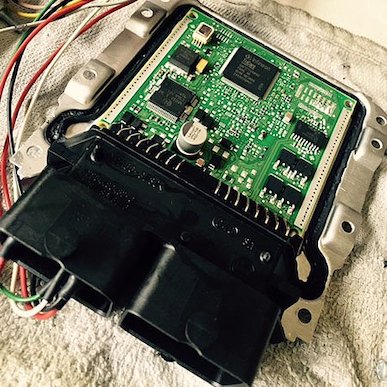 THREE HUNDRED ABARTH Tuning ECU (Garrett Turbine)