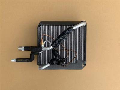 Iwaki Radiator Skyline GT-R Evaporator BNR32 27280-01U01 503700-0487 exhaust pan set new after market