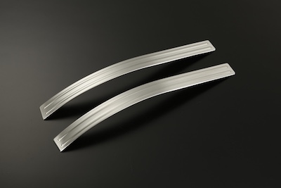 Revier  200 Series Hiace/Regius Ace (Type 1 to 8) Front Fender Protector Stainless Steel 2 Color Settings Available Left and Right Set