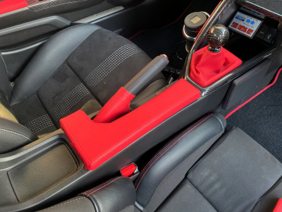 Back Yard S660 Armrest / Center / 2 colors