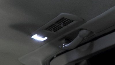 Vertex LED middle shower illumination (anti-afterglow) / E51 Elgrand only (SI-E51)