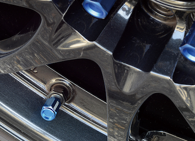 Kics LEGGDURA RACING VALVE CAP