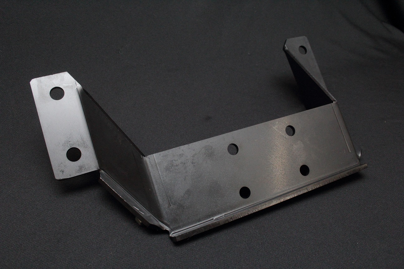 KAZAMA AUTO シルビア→2JZエンジン変換　ミッションマウントブラケット