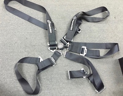 Garage Mak Revolution 6 Point Harness