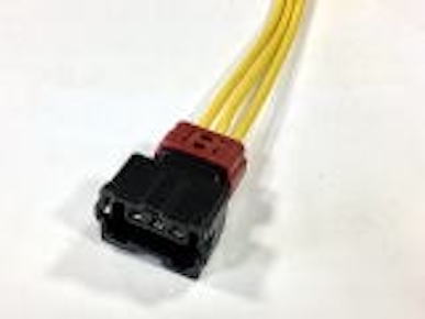 R30 (Nissan genuine parts) Throttle position switch connector