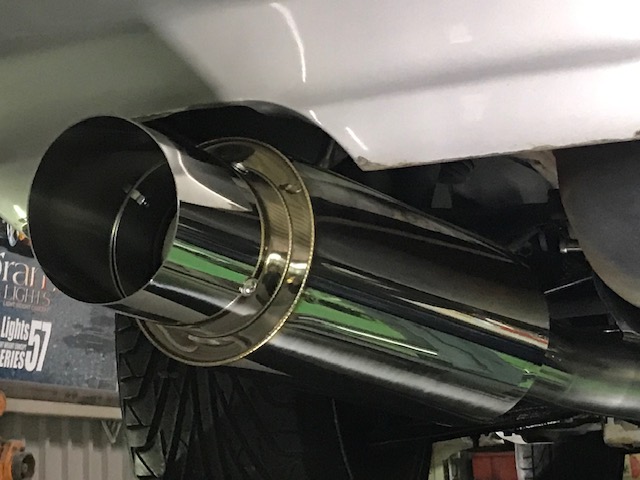 KAZAMA AUTO DIAVOLA 砲弾マフラー　(トヨタ系）