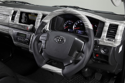 Revier  [Type D] [Gun Grip] Steering Punching Leather Genuine Leather -200 Series Hiace Type 4/5 Type/6 Type/7 TOYOTA Car