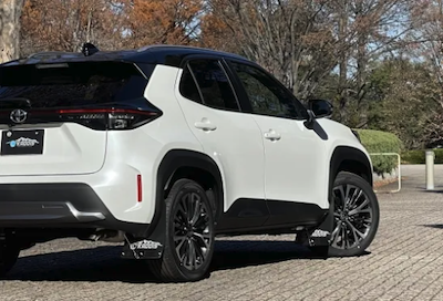 Road House  Yaris Cross KADDIS Exclusive Mudflap Black