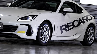 RAYS VOLK RACING  ZE40 Club Racer (17 inch)