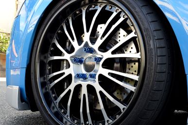 Kics LEGGDURA RACING Bolt ZS44 (16pcs + 4Locks)