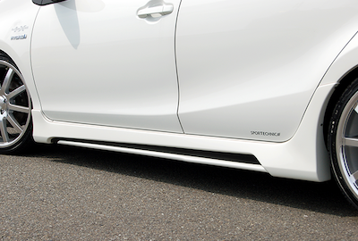 Bless Toyota Aqua NHP10 Side Step