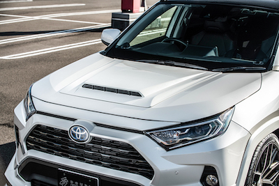 DOUBLE EIGHT 50 Series RAV4 MODELLISTA Bonnet Hood Cover