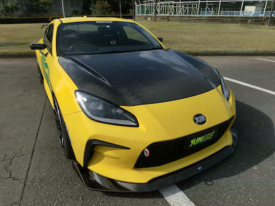 JUN AUTO GR86 / BRZ CARBON BONNET HOOD