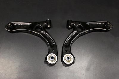 HALFWAY Pillow driven front lower arm for Copen LA400K