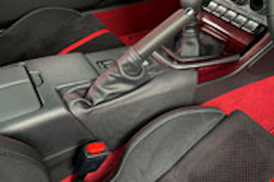 GRAZIO Ultrasueda Shift Knob & Boots For GR86