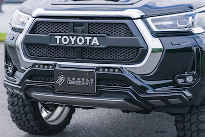 DOUBLE EIGHT 125 HILUX M/C After Front Grille