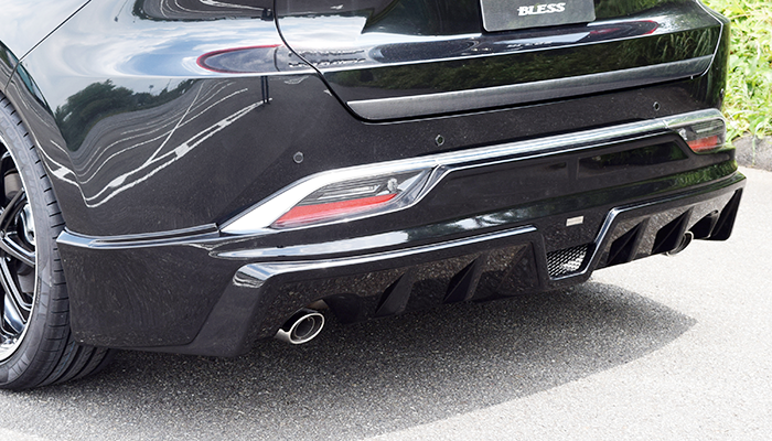 Bless 80 series Harrier Rear Half Spoiler