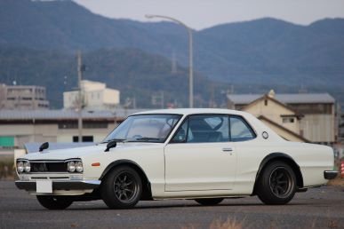 Restored Hakosuka Over fenders 2 door 15mm wide type front and rear set For Skyline GT-R K / GC10
