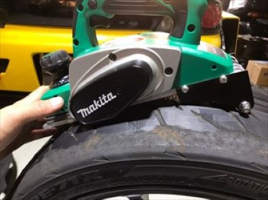 K1 Laboratory Tire shaving guide roller (DKC)