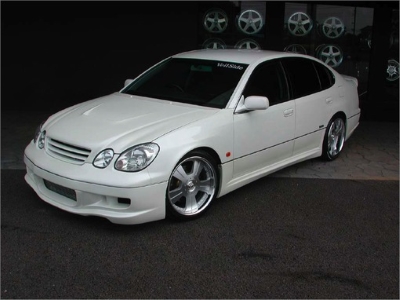 VeilSide Toyota ARISTO JZS161 EXECUTIVE SPORTS MODEL BODY KIT